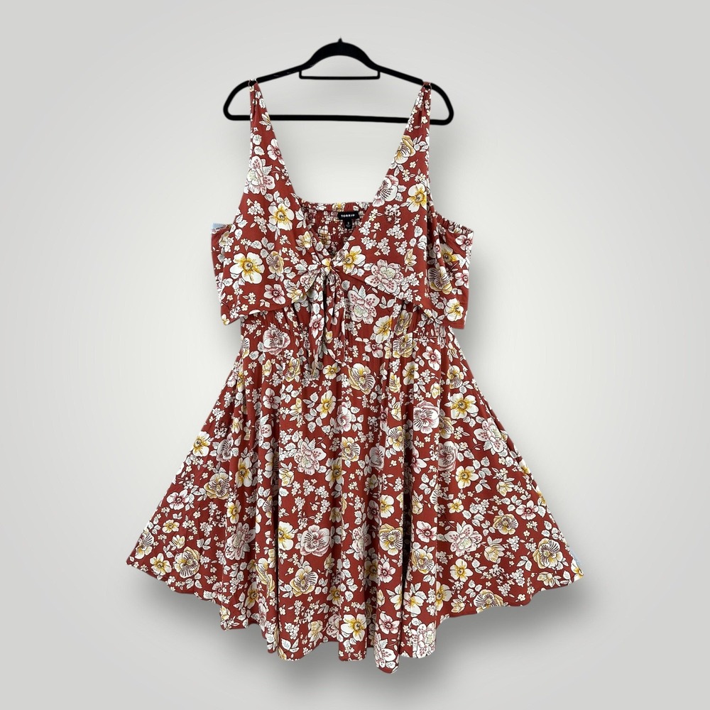 NEW Torrid Midi Dress Womens‎ Size 3 Reddish Brown Floral Boho Tie Front Rayon